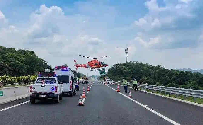惠山区高速公路汽车救援案例